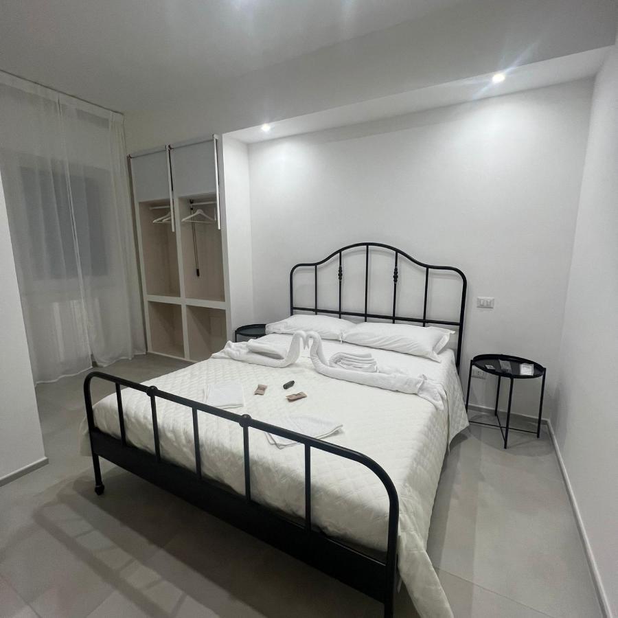 Campione 5 Apartment Bari Luaran gambar